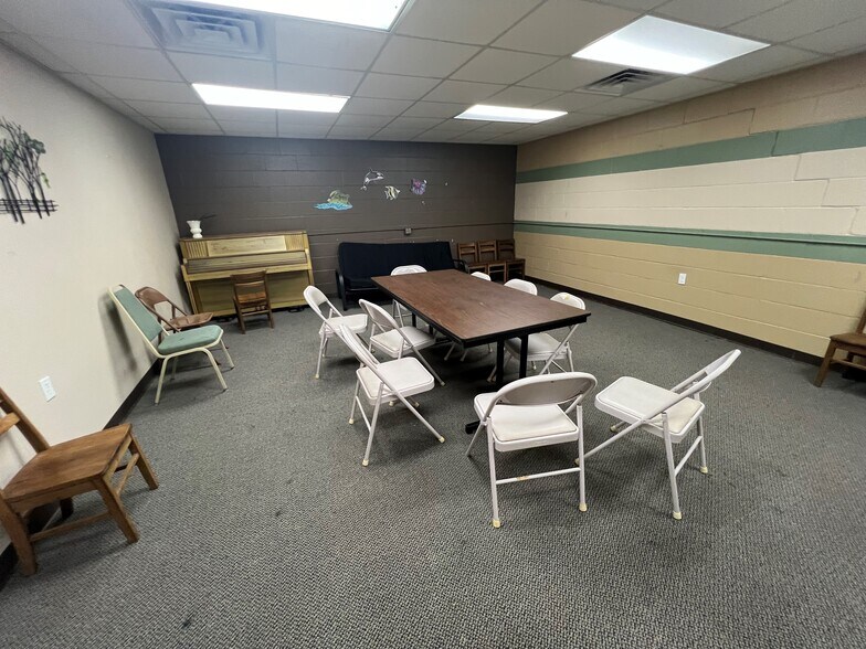 More Photos Of 3827 Broadway St, Houston Specialty For Sale