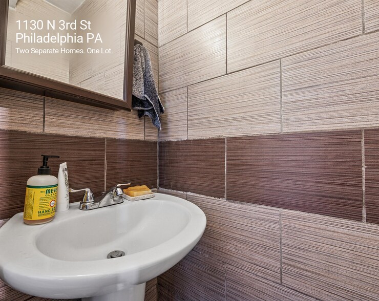 More Photos Of 1130 N 3rd St, Philadelphia Specialty For Sale