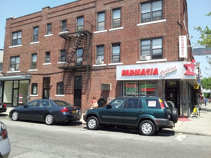 Primary Photo Of 3563 91st St, Jackson Heights Drugstore For Lease