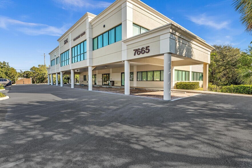 More Photos Of 7665 Davie Road Ext, Davie Office For Lease