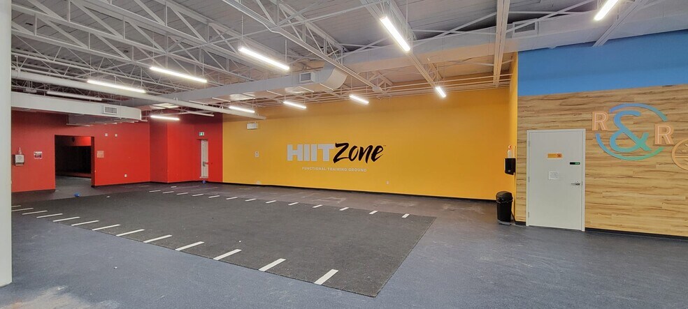 Primary Photo Of 190 Sharpe St E, Gravenhurst Freestanding For Lease