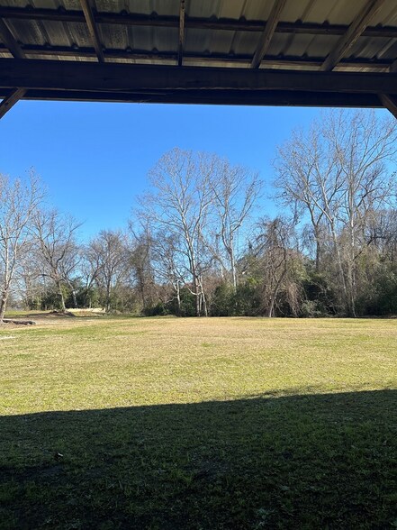 More Photos Of 305 S Orange Ave, Eufaula Industrial For Sale