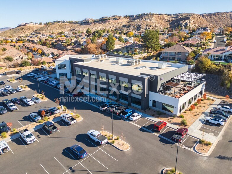 More Photos Of 1575 S River Rd, St George Loft Creative Space For Lease