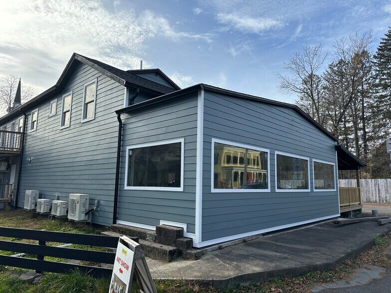 More Photos Of 1219 Rt-213, High Falls Restaurant For Lease
