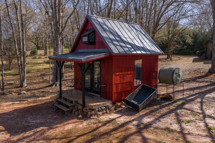 More Photos Of 685 N McDonough Rd, Griffin Land For Sale