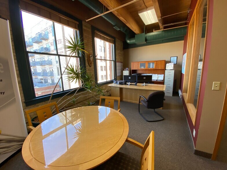 More Photos Of 413 Wacouta St, Saint Paul Office Residential For Lease