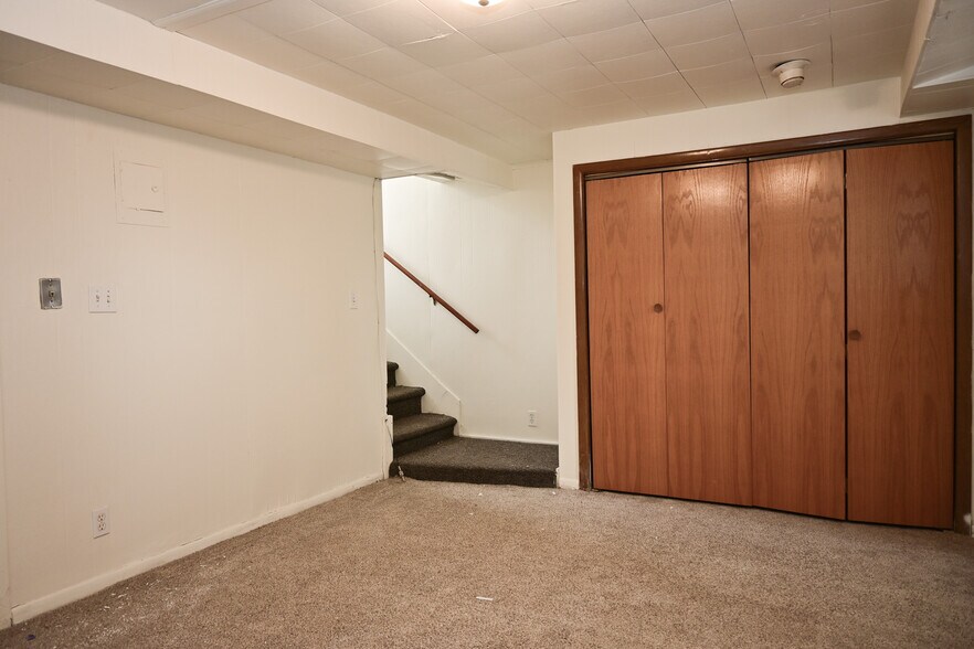 More Photos Of 1220 N Front St, Crookston Apartments For Sale