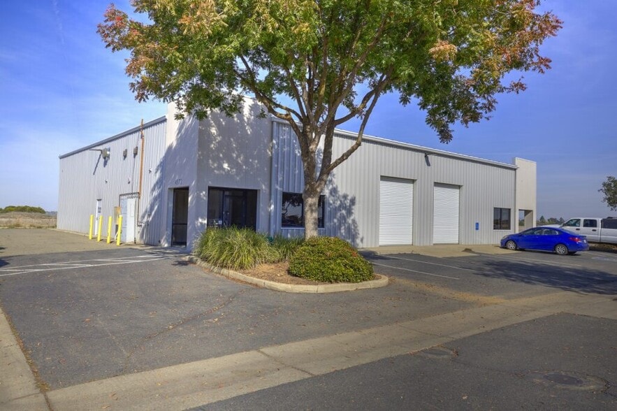 More Photos Of 4573 Skyway Dr, Olivehurst Warehouse For Sale