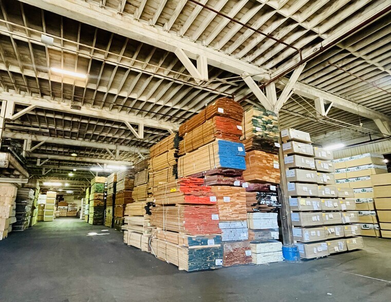 More Photos Of 8601 Main St, Vancouver Warehouse For Lease