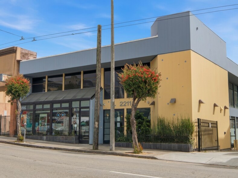Primary Photo Of 2211 Bush St, San Francisco Medical For Sale