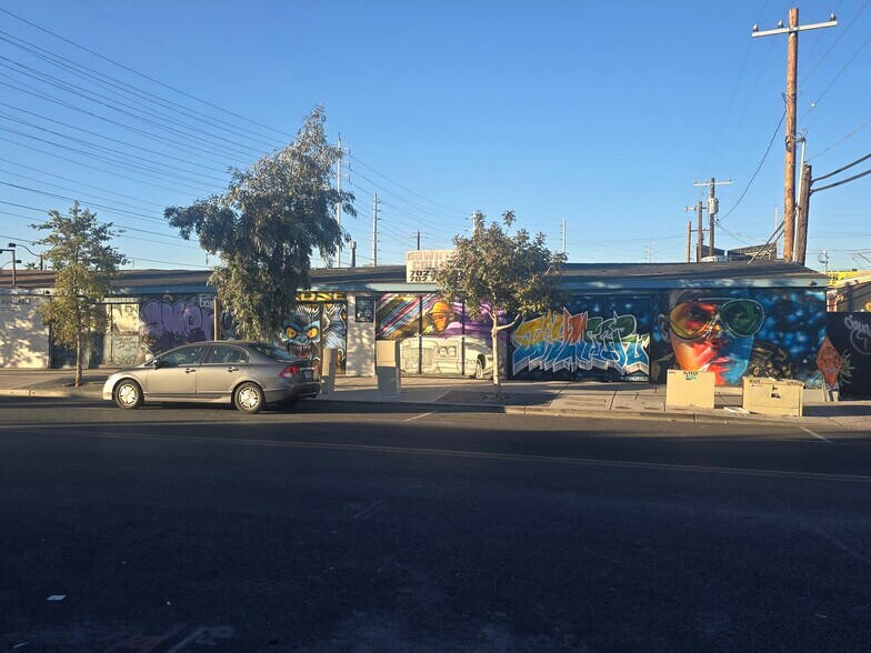 More Photos Of 24 W California St, Las Vegas Auto Repair For Lease