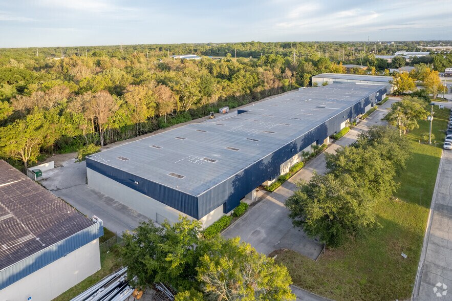 More Photos Of 974 Explorer Cv, Altamonte Springs Warehouse For Lease