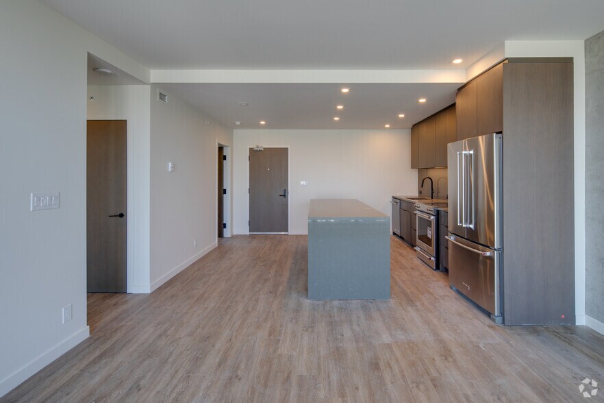 More Photos Of 946 Johnson St, Victoria Multifamily For Sale