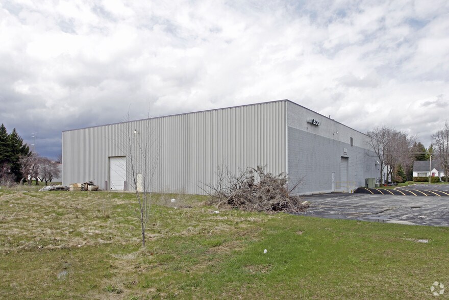 More Photos Of 8111 W Bradley Rd, Milwaukee Warehouse For Sale