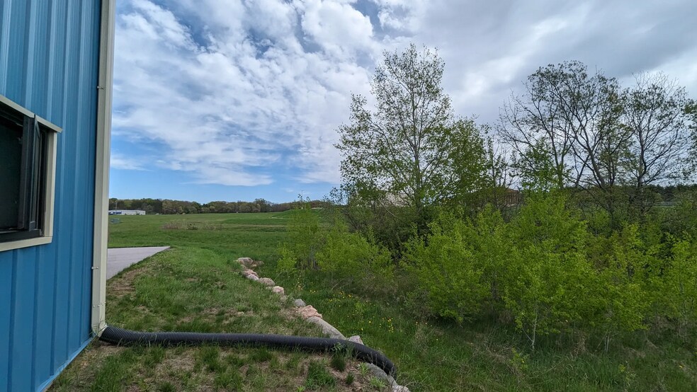 More Photos Of 605 Greenway Ct, Reedsburg Industrial For Sale