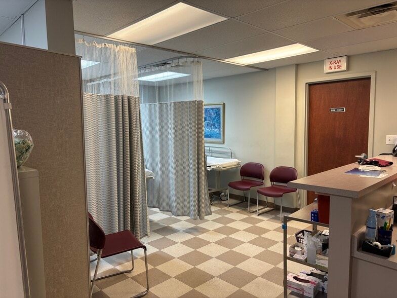 More Photos Of 670 Crossover Rd, Tupelo Medical For Sale