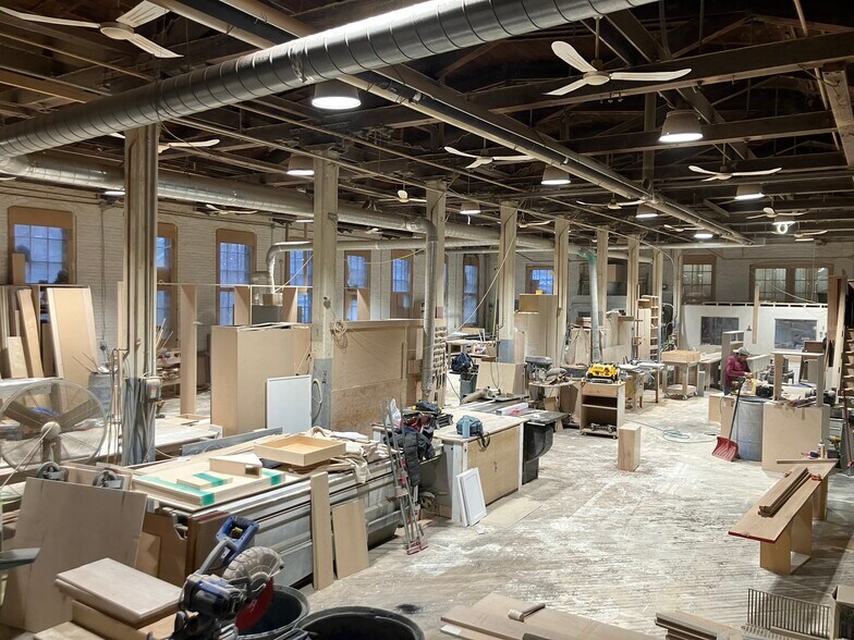 More Photos Of 209 Center St, Bridgeport Warehouse For Sale