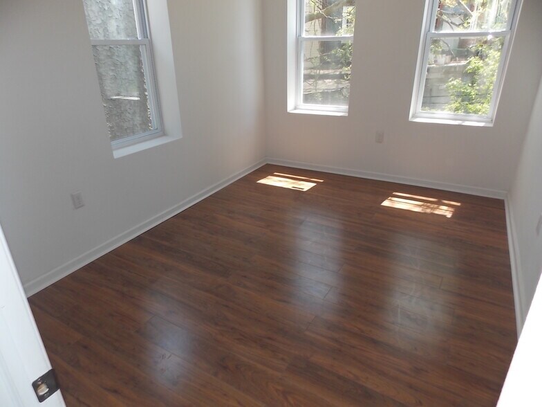More Photos Of , Philadelphia Specialty For Sale