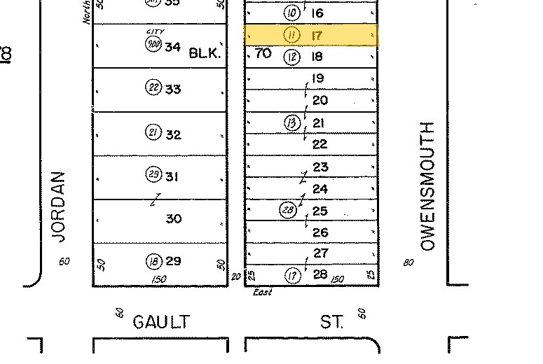 Primary Photo Of 7131 Owensmouth Ave, Canoga Park Storefront Retail Residential For Sale
