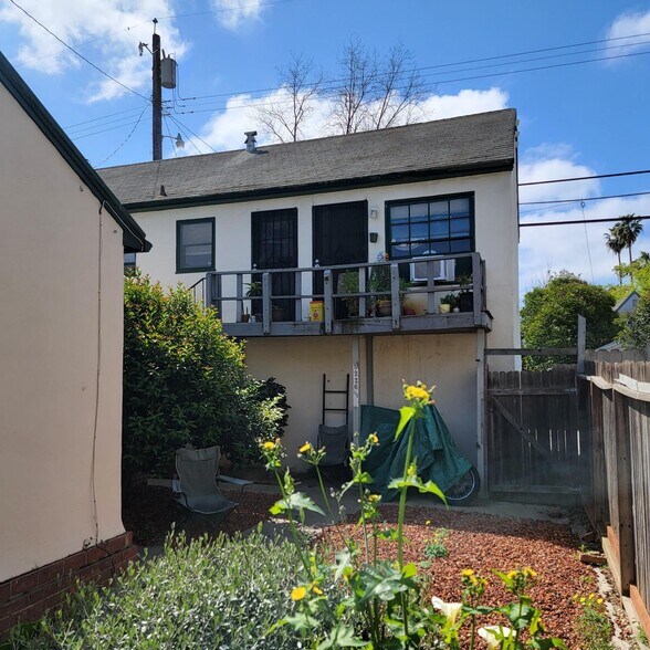 More Photos Of 3226 W St, Sacramento Apartments For Sale
