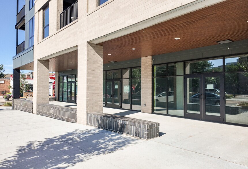 More Photos Of 205 E 12th St, Sioux Falls Apartments For Lease