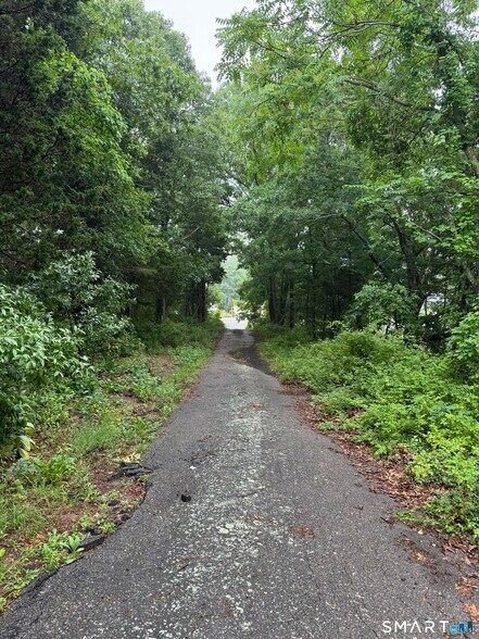 More Photos Of 811 Stonington Rd, Stonington Land For Sale