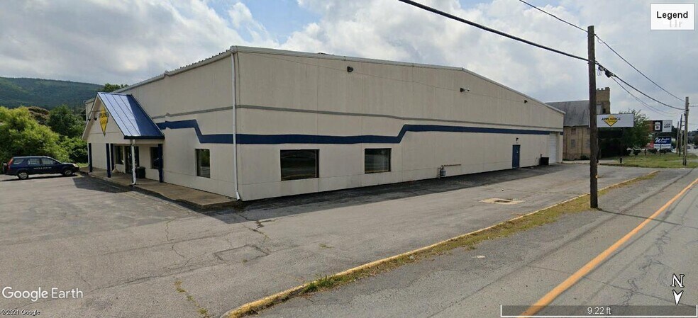 More Photos Of 1201 Pleasant Valley Blvd, Altoona Flex For Sale