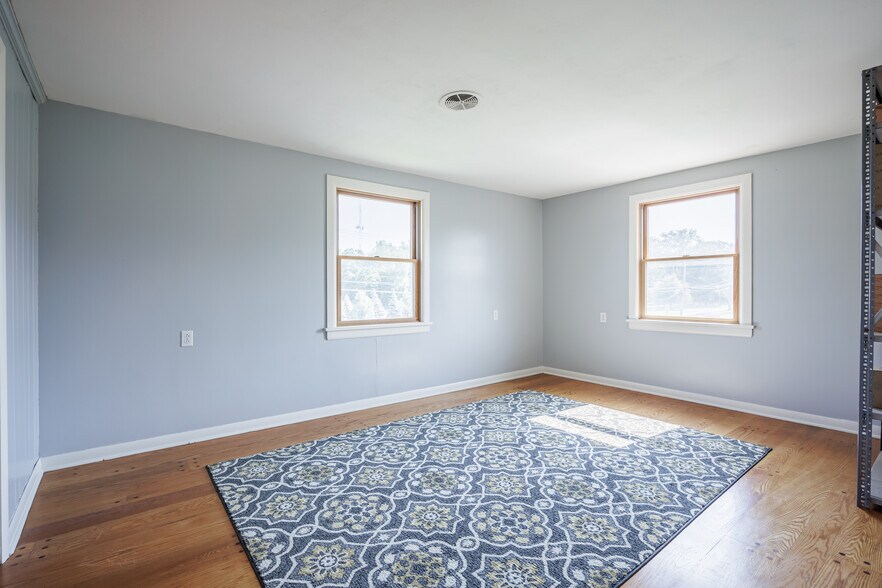 More Photos Of 581 Whitney Rd W, Fairport Office For Sale