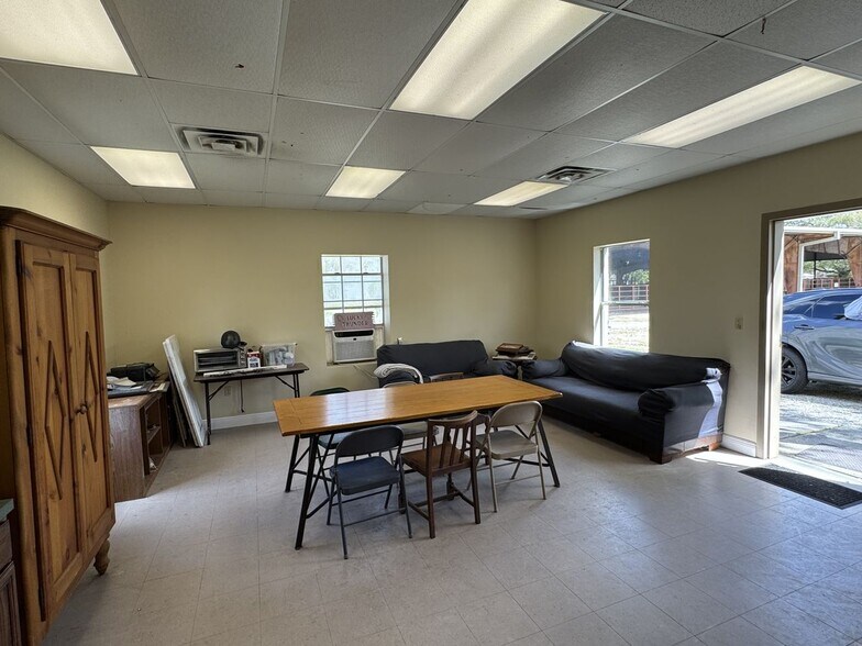 More Photos Of 1721 General Collins Ave, New Orleans Specialty For Sale