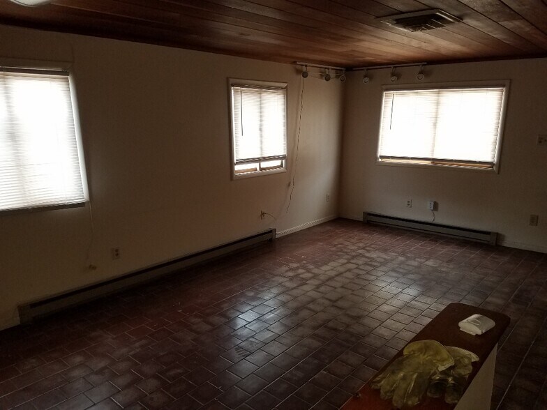 More Photos Of 38204 National Rd, Morristown Industrial For Sale