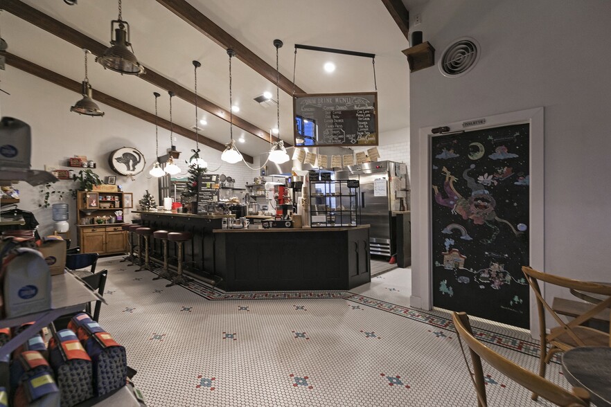 More Photos Of 600 South Ave W, Missoula General Retail For Sale