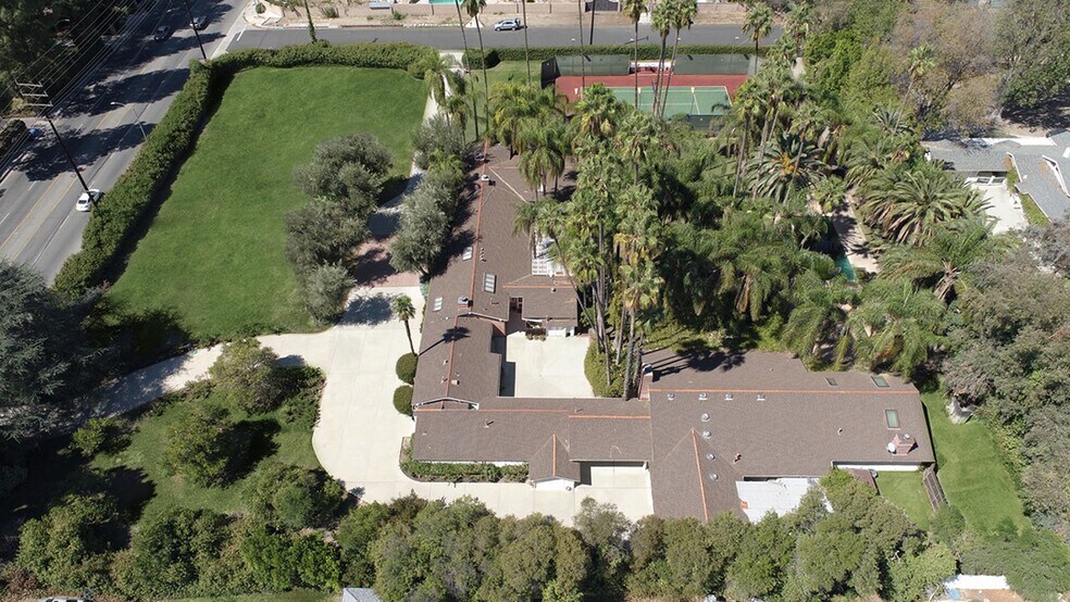 More Photos Of 17545 Parthenia St, Sherwood Forest Rehabilitation Center For Sale