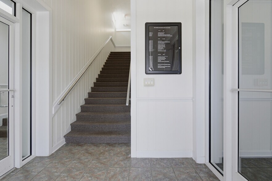 More Photos Of 2500 Raeford Rd, Fayetteville Medical For Sale