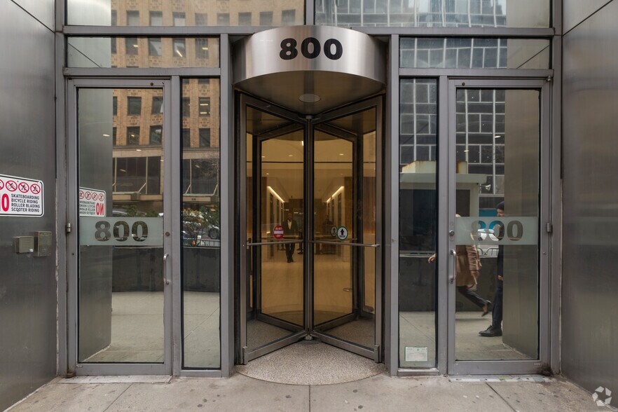 More Photos Of 800 Second Ave, New York Medical For Lease