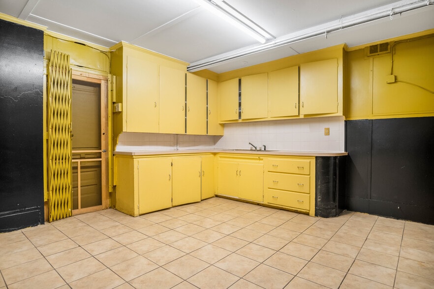 More Photos Of 3189 Main St, Buffalo Religious Facility For Sale