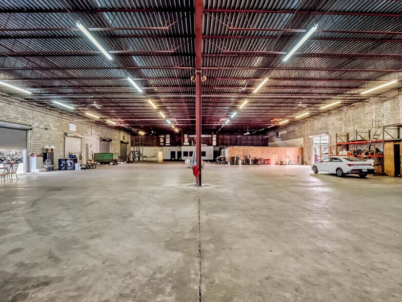 More Photos Of 34135 Cardinal Ln, Eustis Warehouse For Sale