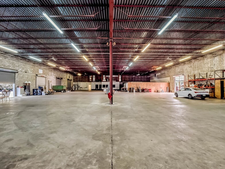 More Photos Of 34135 Cardinal Ln, Eustis Warehouse For Sale