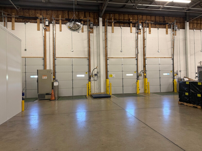 More Photos Of 1660 E Race St, Allentown Warehouse For Lease