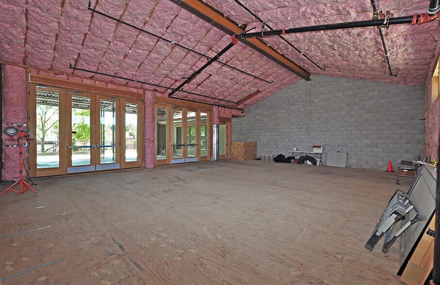 More Photos Of 725 Main St, Pleasanton Restaurant For Sale
