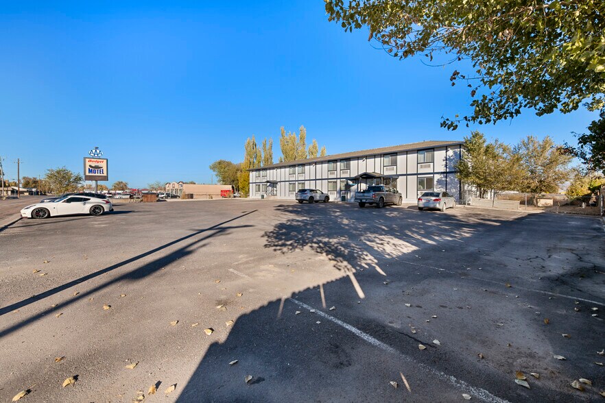 More Photos Of 75 S 350 E, Delta Hotel For Sale