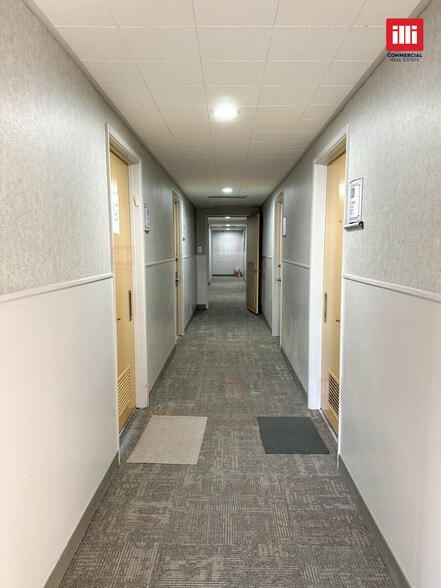 More Photos Of 8230 Beverly Blvd, Los Angeles Office For Lease