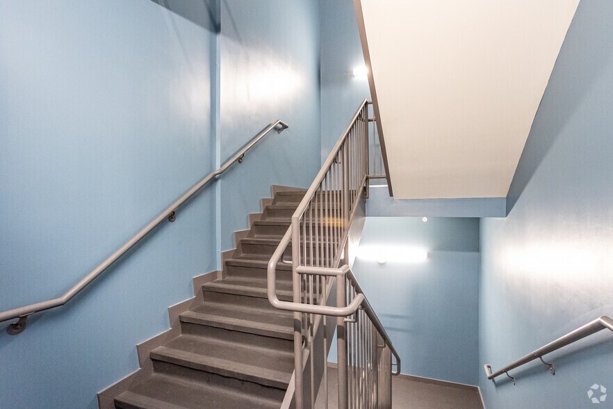 More Photos Of 166 Main St, Watertown Apartments For Lease