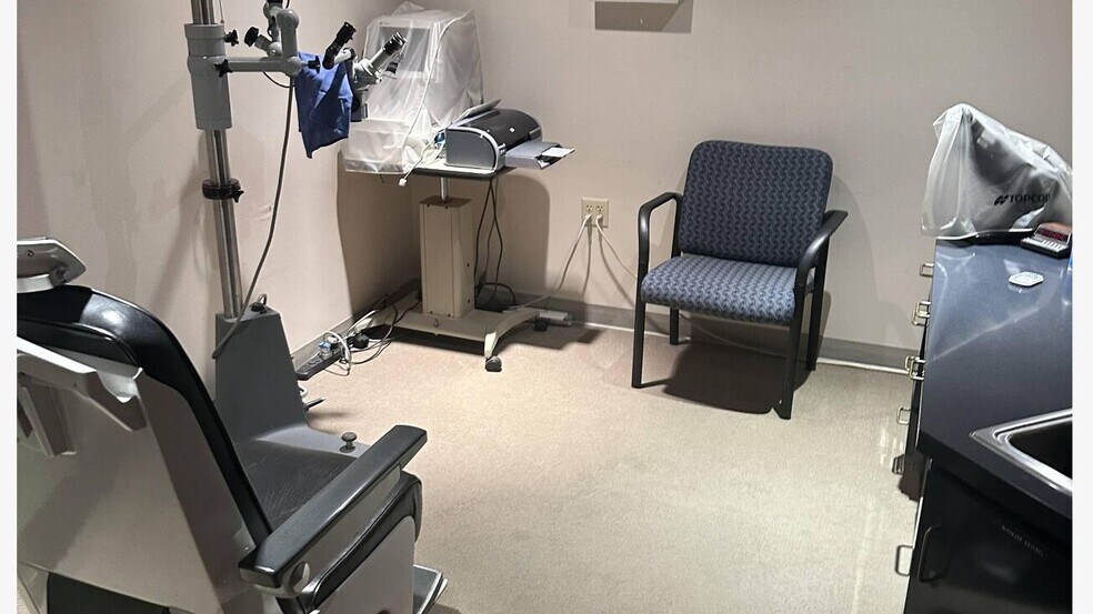 More Photos Of 3645 S Main St, Blacksburg Storefront Retail Office For Sale