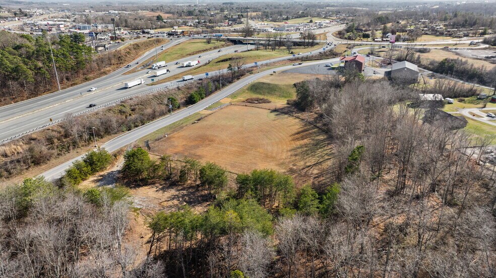 More Photos Of 0000 St Joseph Ln, London Land For Sale