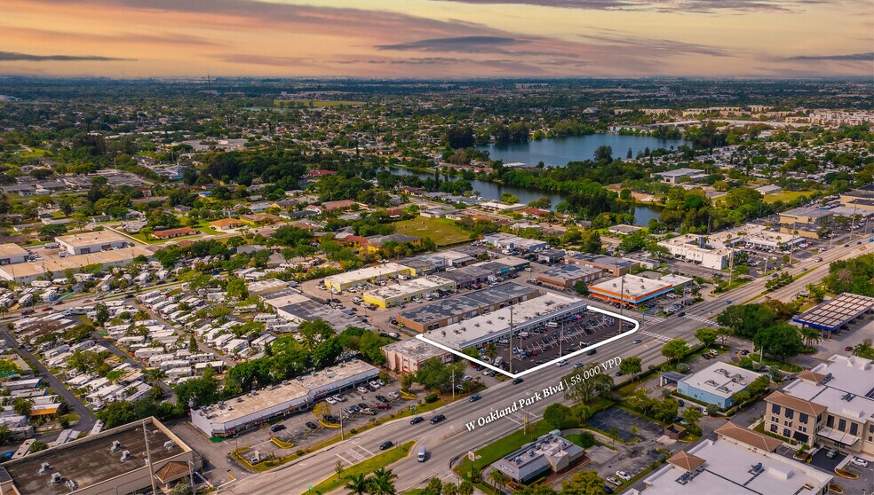 More Photos Of 2300-2350 W Oakland Park Blvd, Oakland Park Unknown For Lease