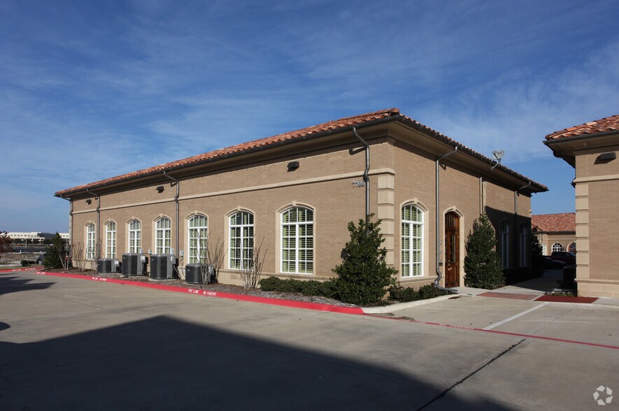 More Photos Of 7700 San Jacinto Pl, Plano Medical For Lease