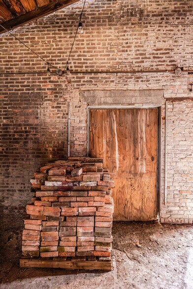 More Photos Of 357 Columbia St, Hudson Warehouse For Sale