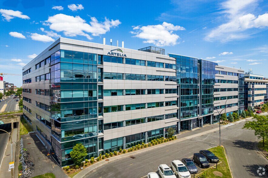 More Photos Of 7101 Av du Parc, Montréal Office For Lease