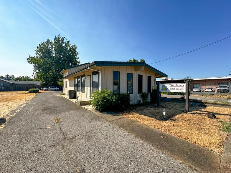 Primary Photo Of 2161 Ferry St, Anderson Medical For Sale