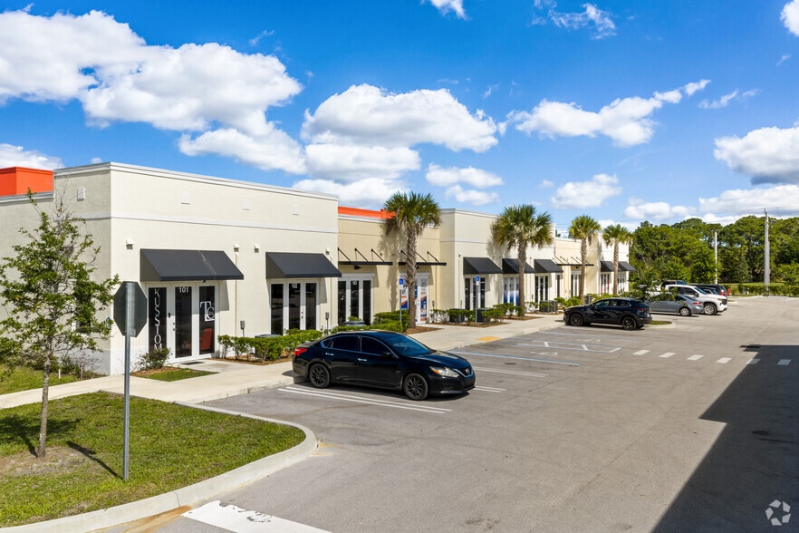 More Photos Of 500 NW University Blvd, Port Saint Lucie Unknown For Lease